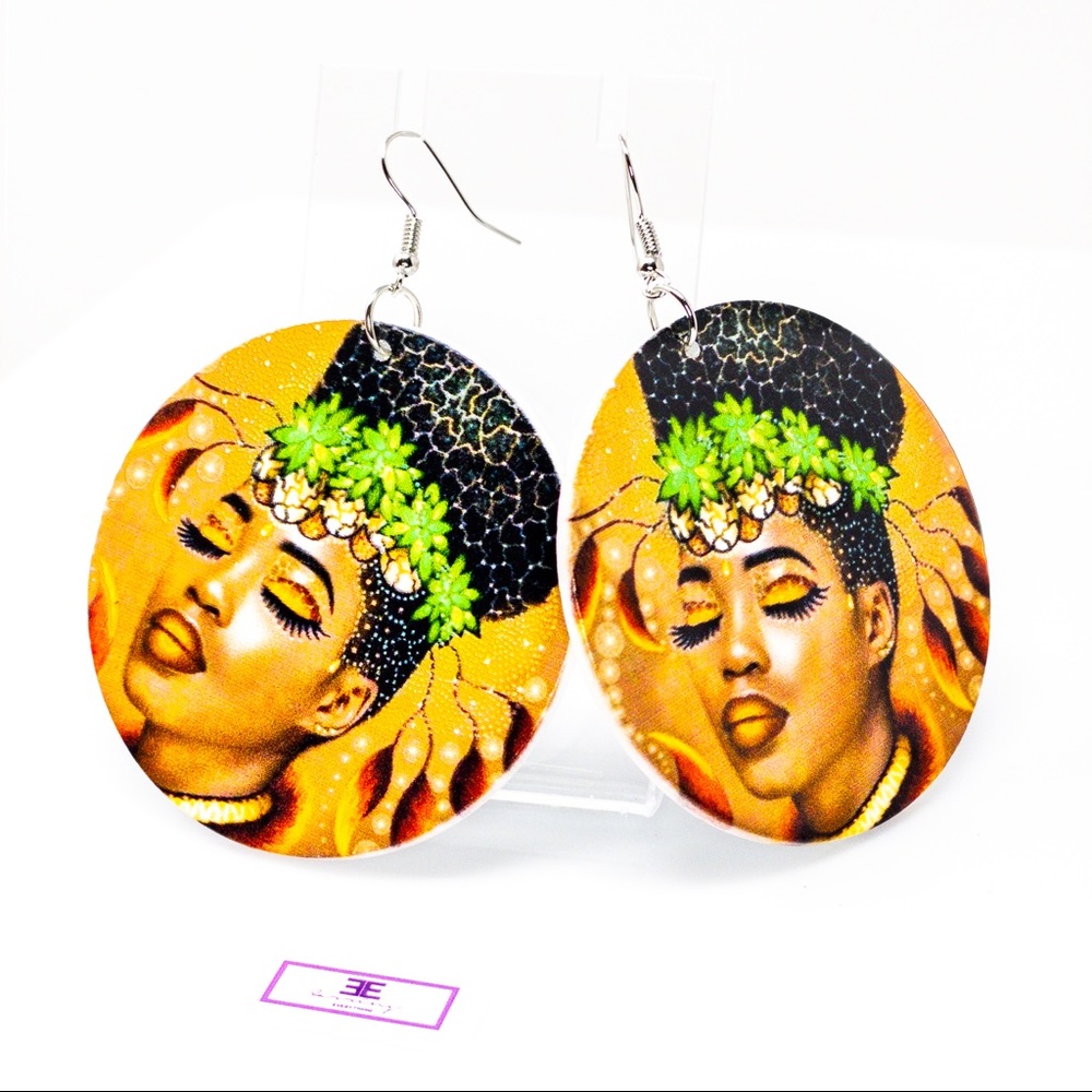 Goddess Hoops - Picture 4 of 7